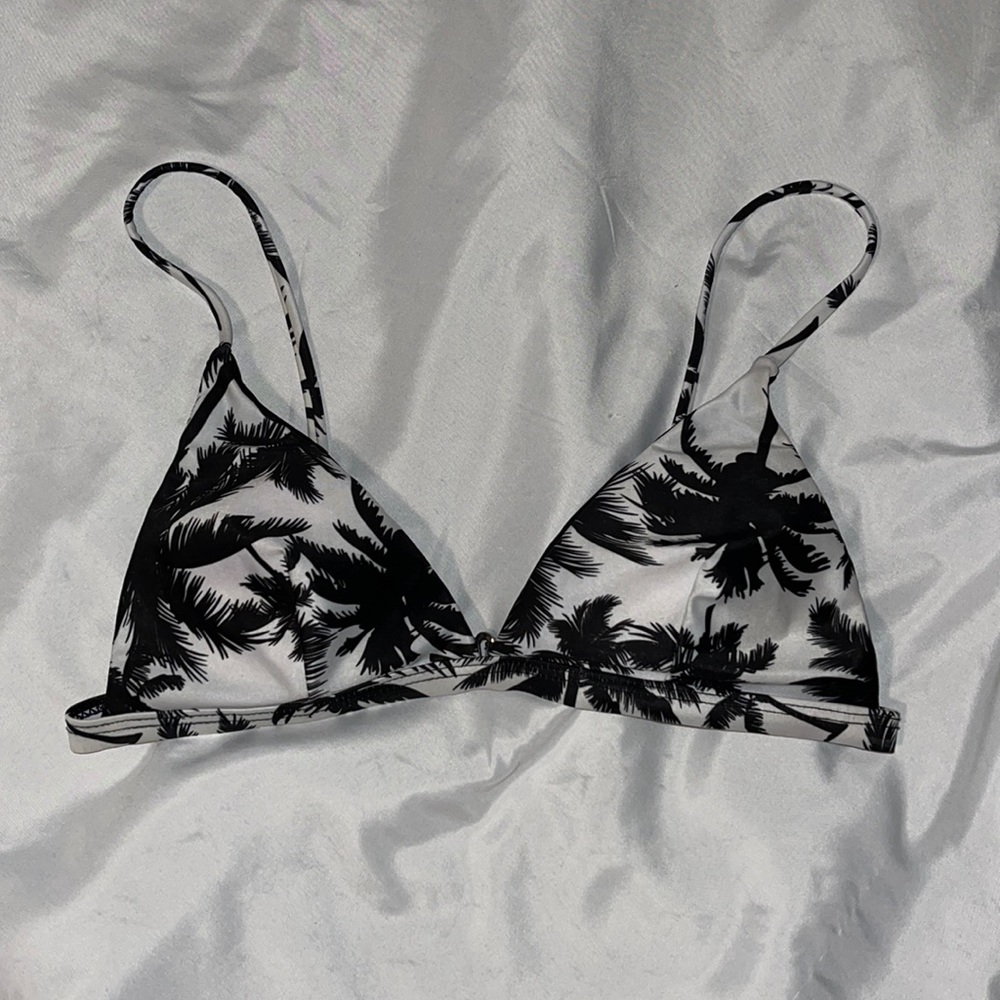 Triangle bikini top